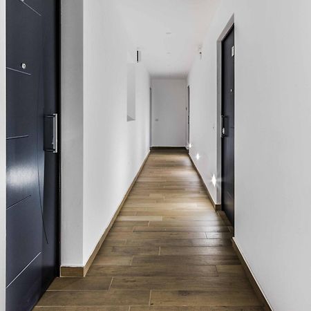 La Perla Rooms Saronno Exterior photo