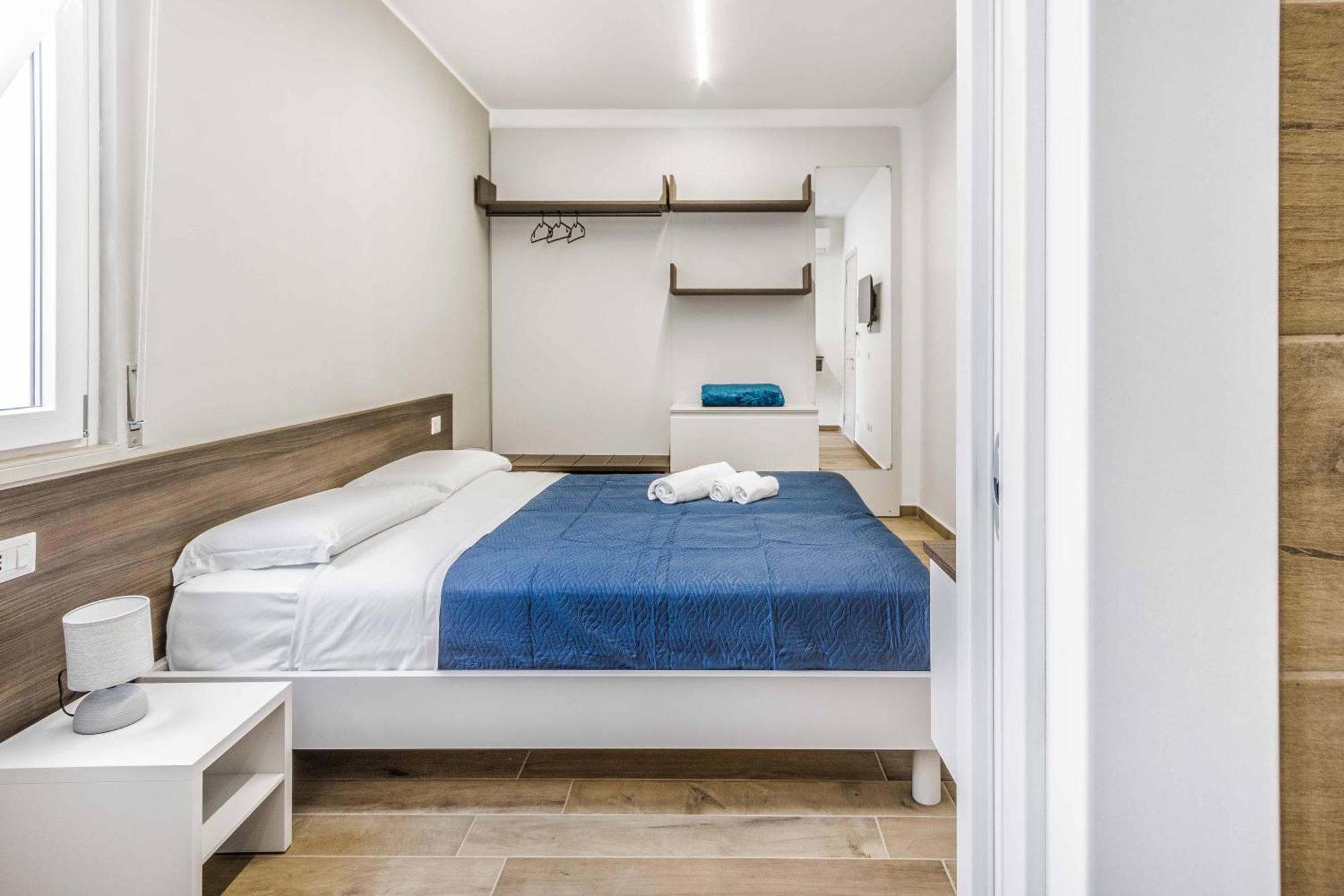 La Perla Rooms Saronno Exterior photo