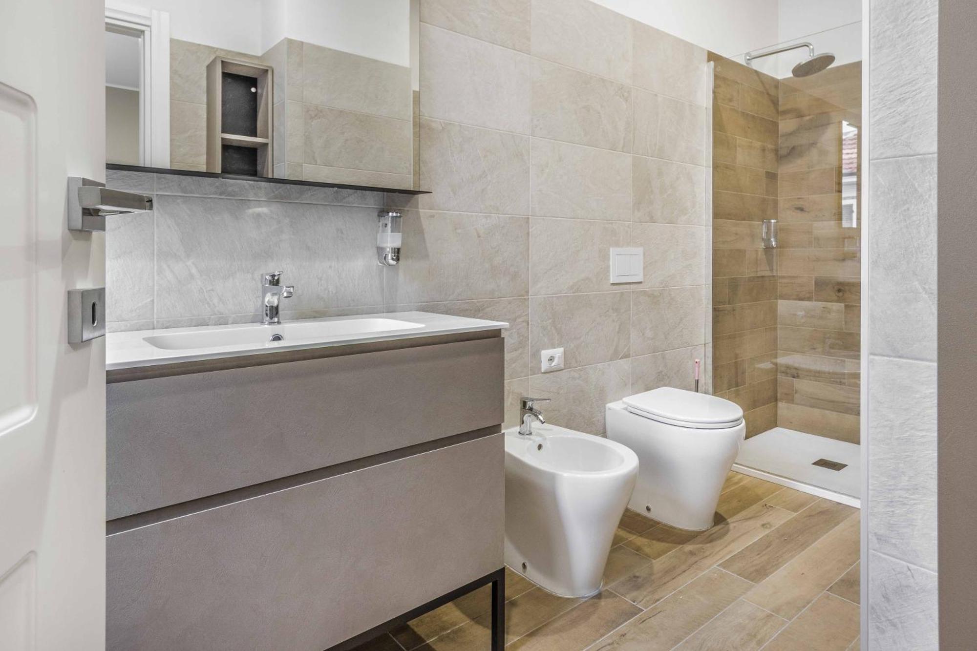 La Perla Rooms Saronno Exterior photo